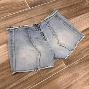 Lazer Faded Denim jean Shorts